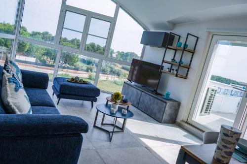 Lido di Campomarino Apartment | NSM Blumarine Attico con servizio spiaggia