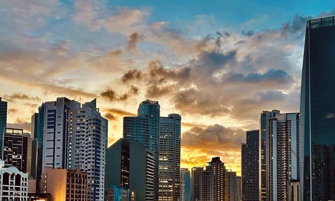 Bel-Air Condo | nSpacious, stylish and modern condo with perfect blend of comfort and elegance!