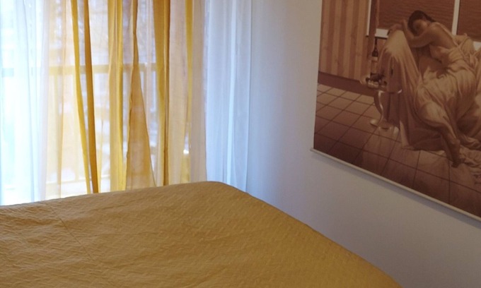 Queens Apartment | NYC Cozy, Charming, 2-bedroom Apartment Close to All