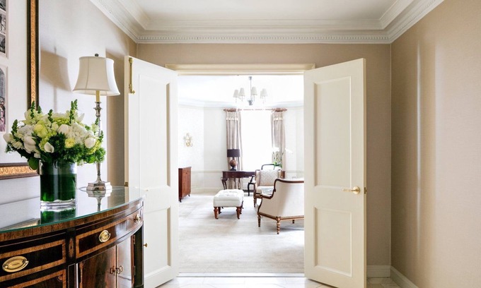 Central Park South Hotel | NYC Glamour at The Pierre, A Taj Hotel - Central Park at Your Door