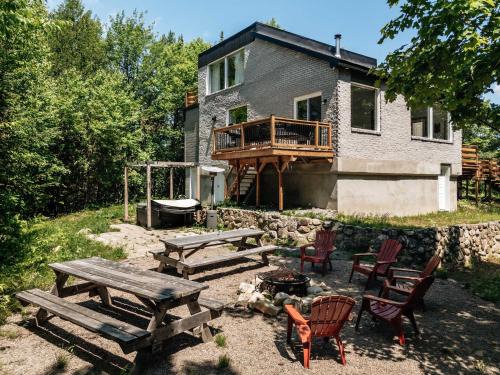 Chertsey Ski Chalet | O Sommet -Game room-Spa-sauna-Lake Access