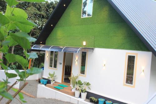 Elappara House | Oakwood Oasis Vagamon - Premium Homestay