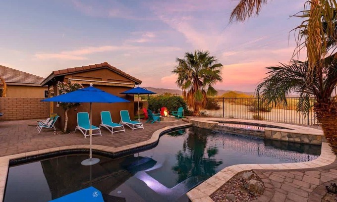 Terra Lago House | Oasis Escape - Sleeps 12! Pool-Spa-Ping Pong-BBQ