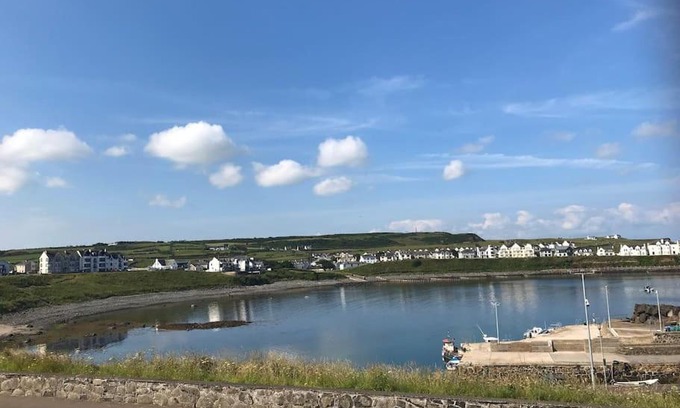 Portballintrae Apartment | Obsidian: Arguably the best view in Portballintrae