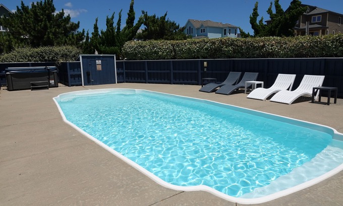 Duck House | OBX Box - Semi Ocean Front w/Pool and hot tub - Just a Minute to the Beach!