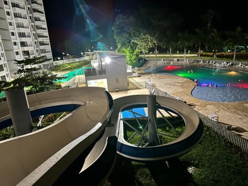 Santa Fe de Antioquia Apartment | occidente colonial santa fe de Antioquia tipo resort Aparta sol tobogán kanaloa parque acuático