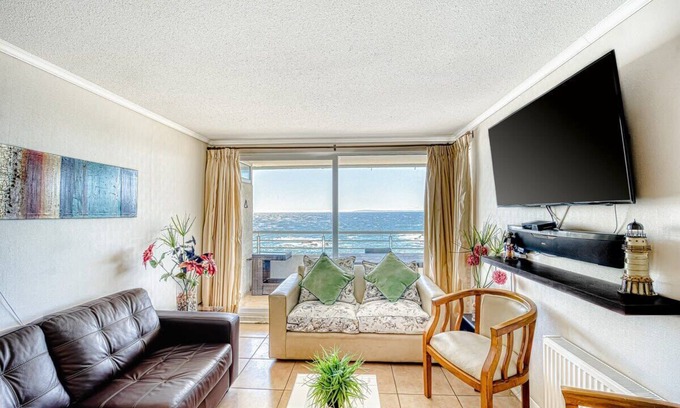 Concon Apartment | Ocean Bright 2BR W/View, Wifi, Parking & Pool
