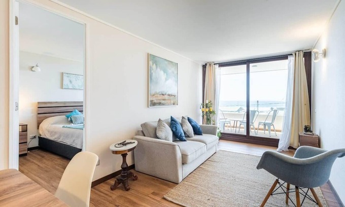 Concon Apartment | Ocean Drive- 1BR, With Wifi, Parking & Beachfront