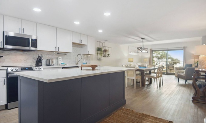 Hilton Head Island Condo | Ocean One 321 - Oceanfront Condo