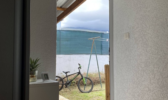 Sainte-Clotilde House | Ocean view Spa/pool Terrace and beautiful garden 30% discount for 4 weeks