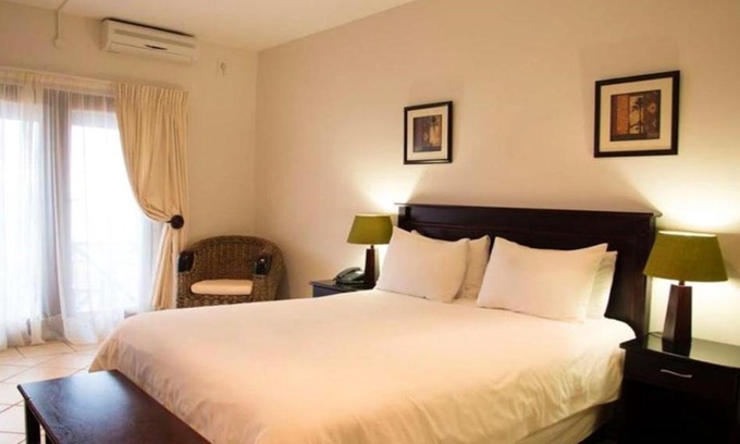 Port Edward Apartment | Ocean View Villas Unit A11