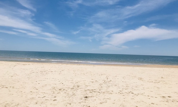 East End Condo | Ocean Views! 75' from Gulf Of Mexico! Large deck for Family Relaxing