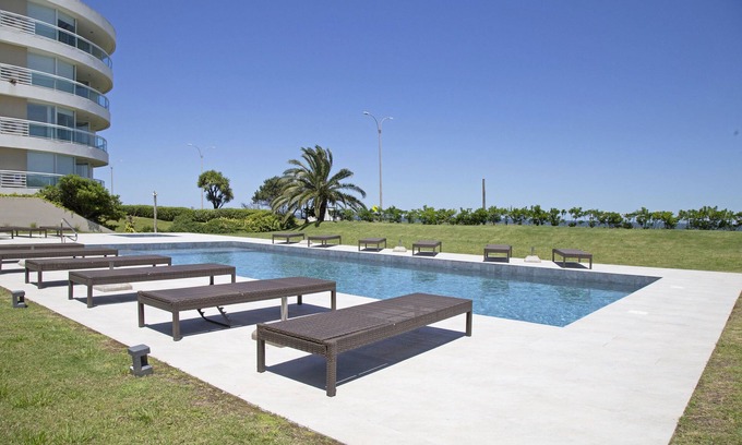 Pinares Apartment | Oceana Suites Cruceros III
