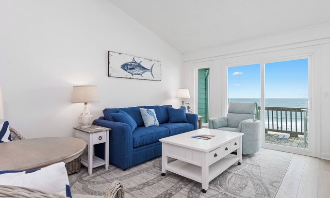 Emerald Isle House | Oceanfront 2 BR Duplex East w/Stunning Views, Sundeck, Balconies & Easy Beach