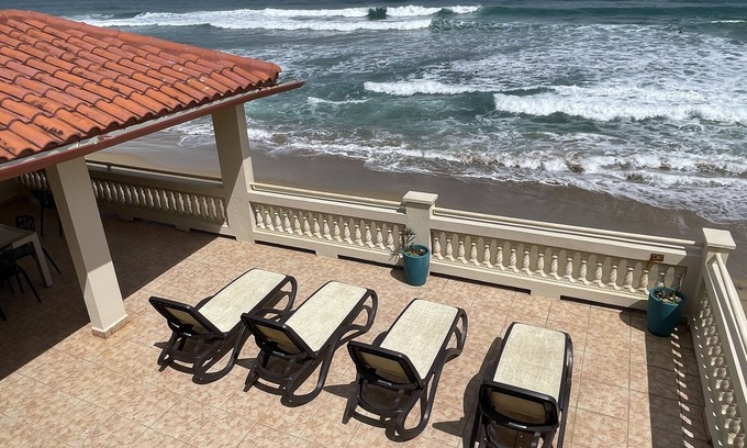 Rio Grande House | Oceanfront 3 Bdrm House on Surf Beach near Rincon with Private Beach Access