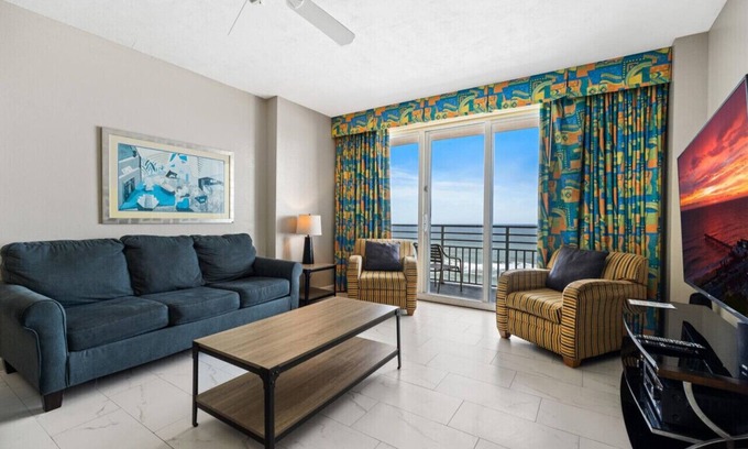 Brush - Stewarts Apartment | Oceanfront Bliss: 11th Floor 2 BR Retreat with Direct Ocean Front Balcony at The Wyndham Ocean Walk Resort