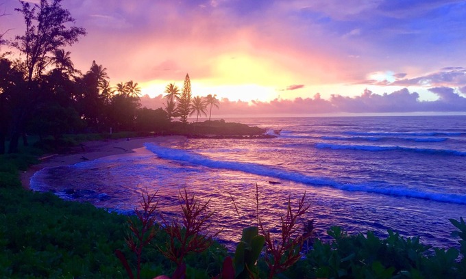 Wailua Condo | Oceanfront condo w/private lanai, amazing views & pool access - steps to beach