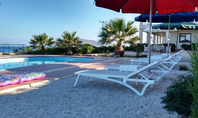 Pefki Apartment | Oceanis Apartment Suite - A Spectacular Beachfront Location