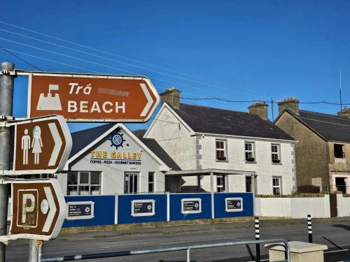 Downings House | Oceanside Golf and Beach