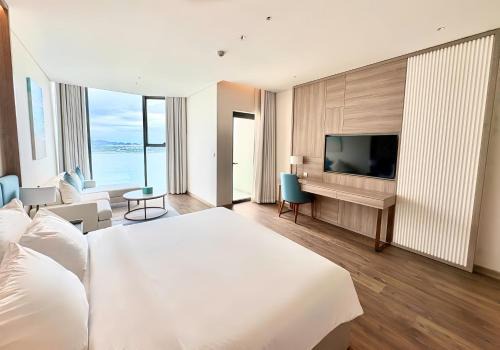 Ha Long Hotel | OceanView Alacarte Hạ Long