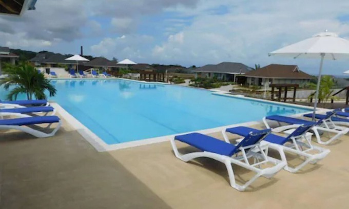 St. Ann's Bay Hotel | Ocho Rios Tranquility at Coolshade VII