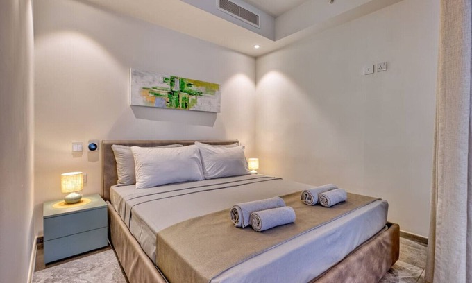 Paceville Apartment | Official Mercury Suites | With Rooftop Pool Access