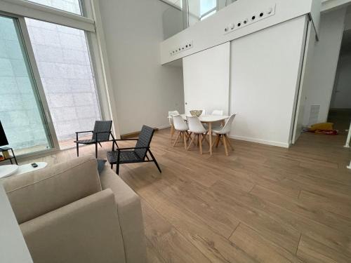 Perbes House | OKTHEWAY PERBES HOUSE