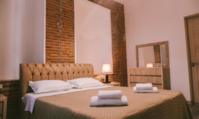 Telavi Hotel | Old Chache House