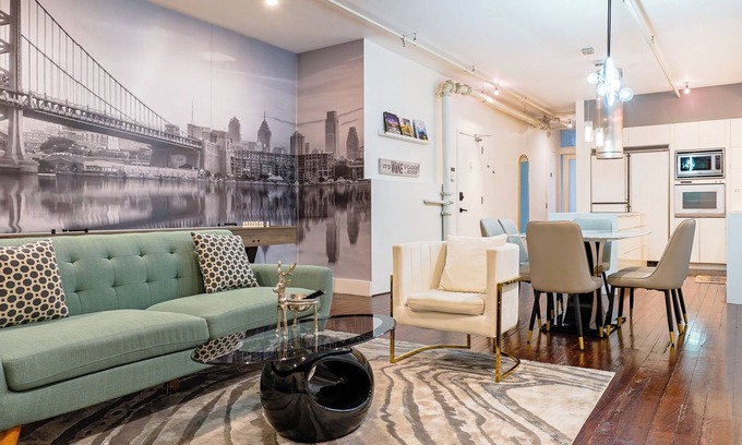 Old City Apartment | Old City 2BR Apt w/Shuffleboard! Walk Everywhere!