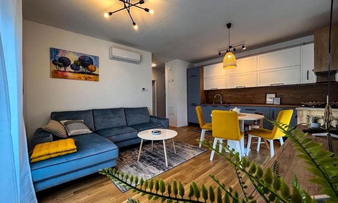 Durdevac Apartment | Old Town Đurđevac- 1 garažno mjesto, besplatan wifi te ulaznice za Hrvatsku saharu, mini zoo