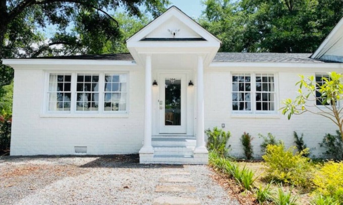 Old Village House | Old Village Double - Renovated Duplex - Sleeps 14