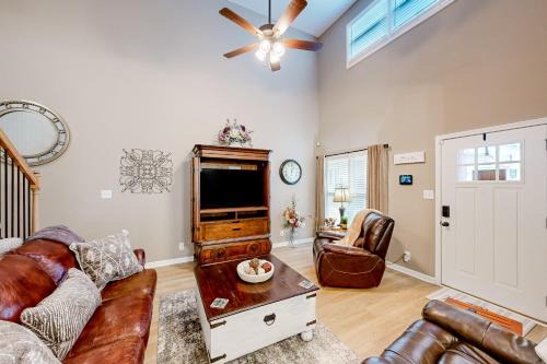 Clarksville House | Old Woodland Station