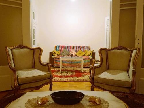 As-Sayidah Zaynab Apartment | Old World Charm