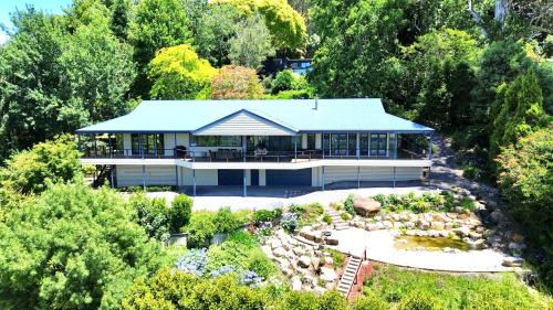 Olinda Villa | Olinda Cascade Waterfall Mountain View Retreat