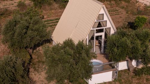 Karpenisi House | Olive Frame