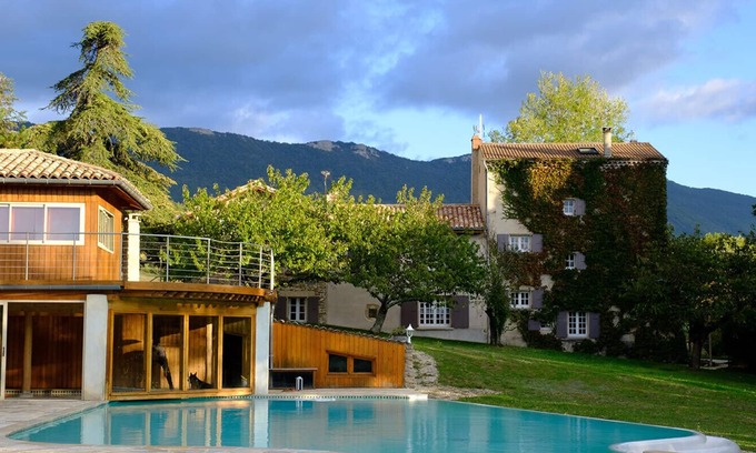 La Baume-Cornillane House | Olive House in the Heart of the Baraque Originelle