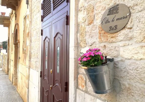 Bitonto Bed & Breakfast | Oltre le mura b&b