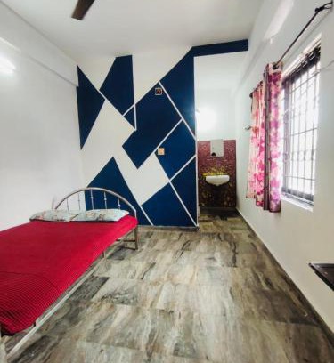 Thrissur Hotel | Omega Tourist Home