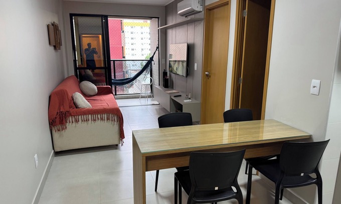 Ponta da Terra Apartment | One-bedroom apartment, opposite Lions Square, 200 m from Pajuçara Beach