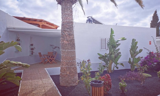 Teguise Apartment | One bedroom apartment with terrace.