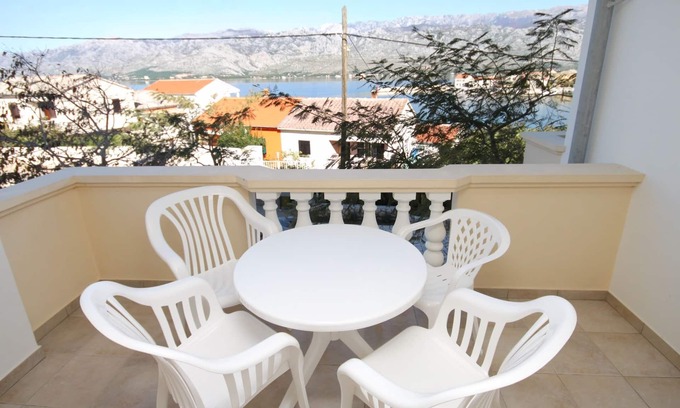 Vinjerac Apartment | One bedroom apartment with terrace and sea view Vinjerac, Zadar (A-3248-a)