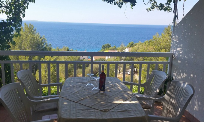 Island Hvar Apartment | One bedroom apartment with balcony and sea view Ivan Dolac, Hvar (A-12644-b)