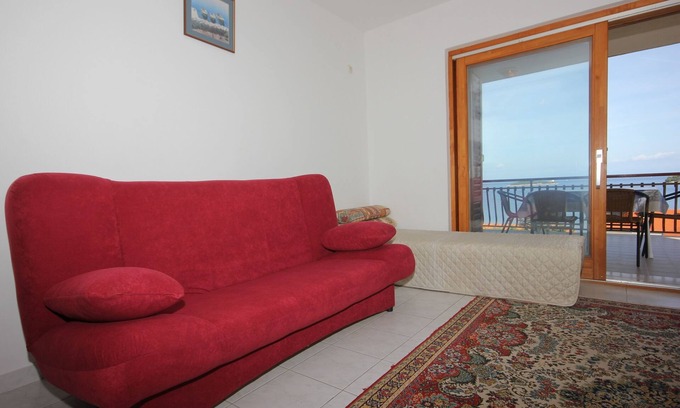 Vis Apartment | One bedroom apartment with terrace and sea view Vis (A-2470-c)