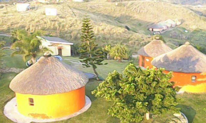 Mdumbi Cabin | One gras hut in Coffee Bay