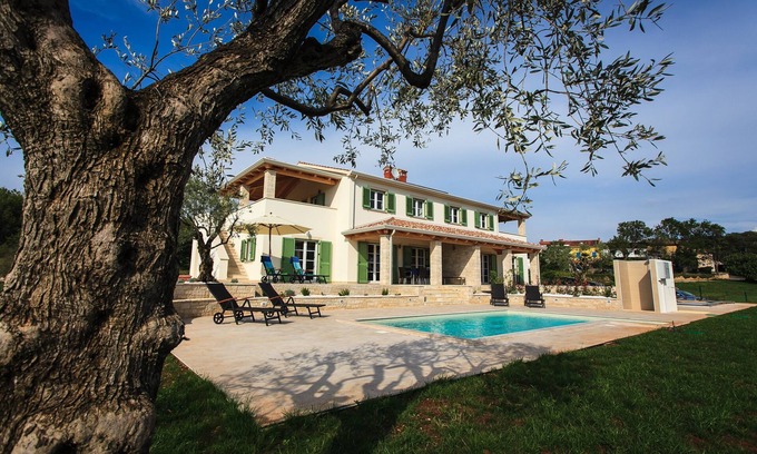 Fuskulin House | One of the most beautiful detached villas 3.5km from the sea in Porec