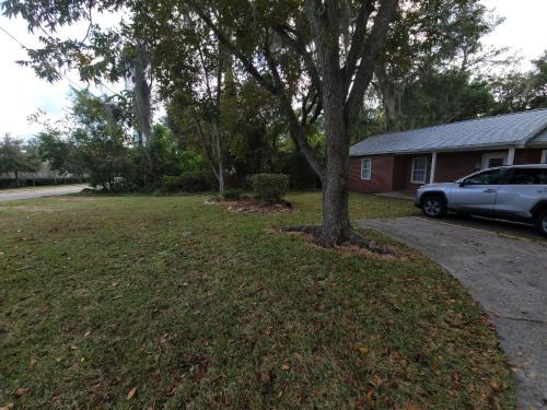 Tallahassee Apartment | One unit of a fully renovated duplex near FSU