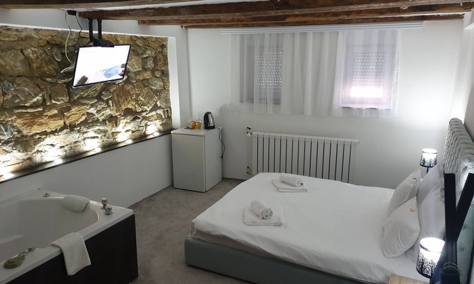 Kragujevac Apartment | Onix apartments - Rustik Lux