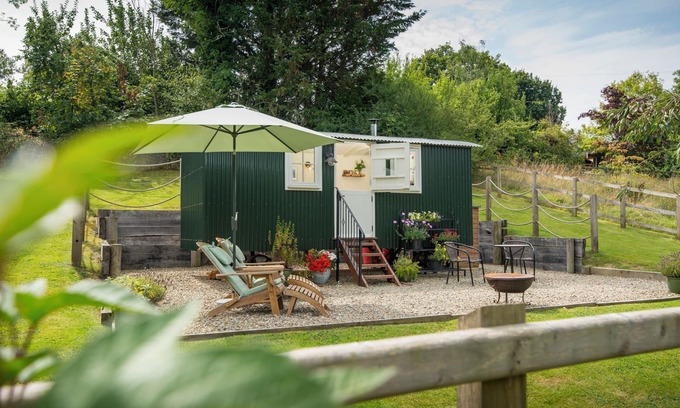 Oakford Cottage | ONNEN, pet friendly, with open fire in Aberaeron
