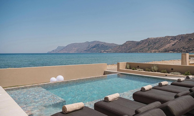 Nopigia Villa | Onora Villa, Steps from the Sea by etouri