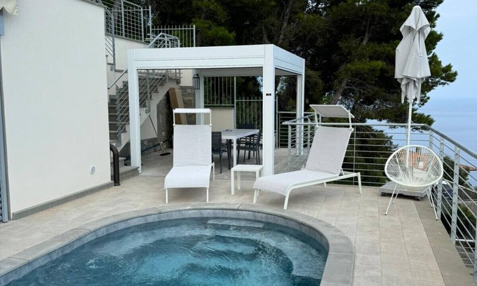 Capo Mimosa-Rollo Villa | Orizzonti Blu Pool Villa by Wonderful Italy